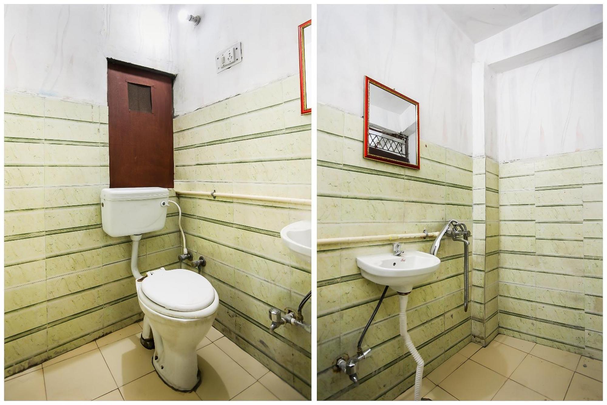 Spot On Harry's 1 Near Select Citywalk Mall Hotel New Delhi
